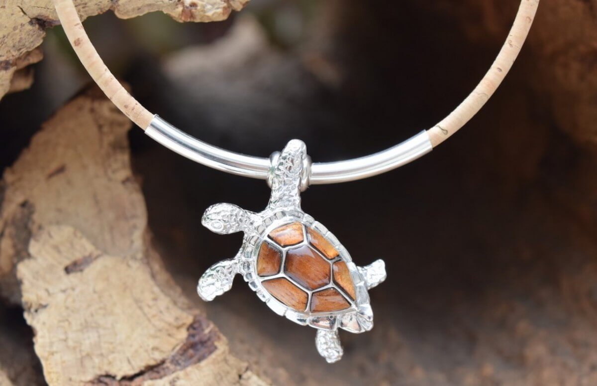 Koa Wood Turtle Necklace Koa Wood Turtle Necklace Silver